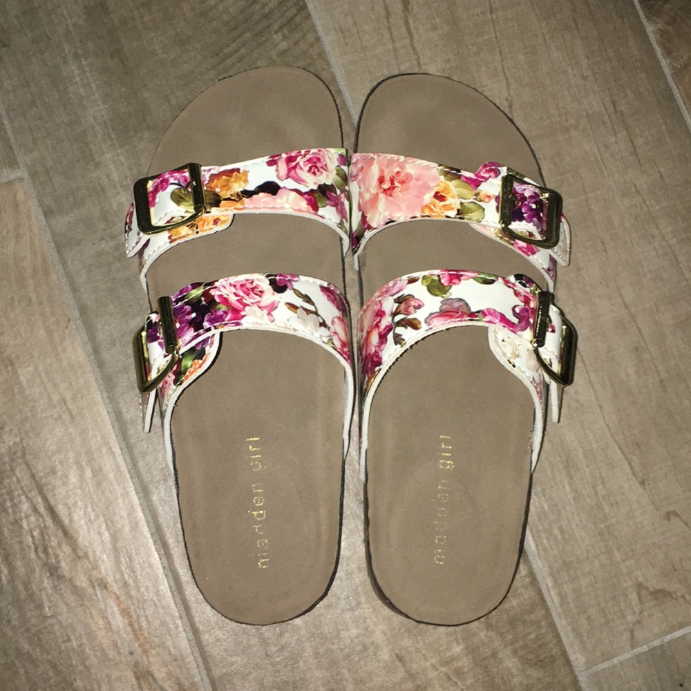 FLORAL SANDALS